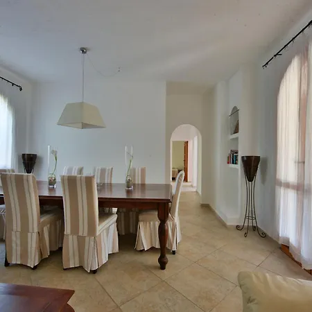 Bouganville Villa *
