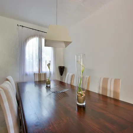 Bouganville Villa *